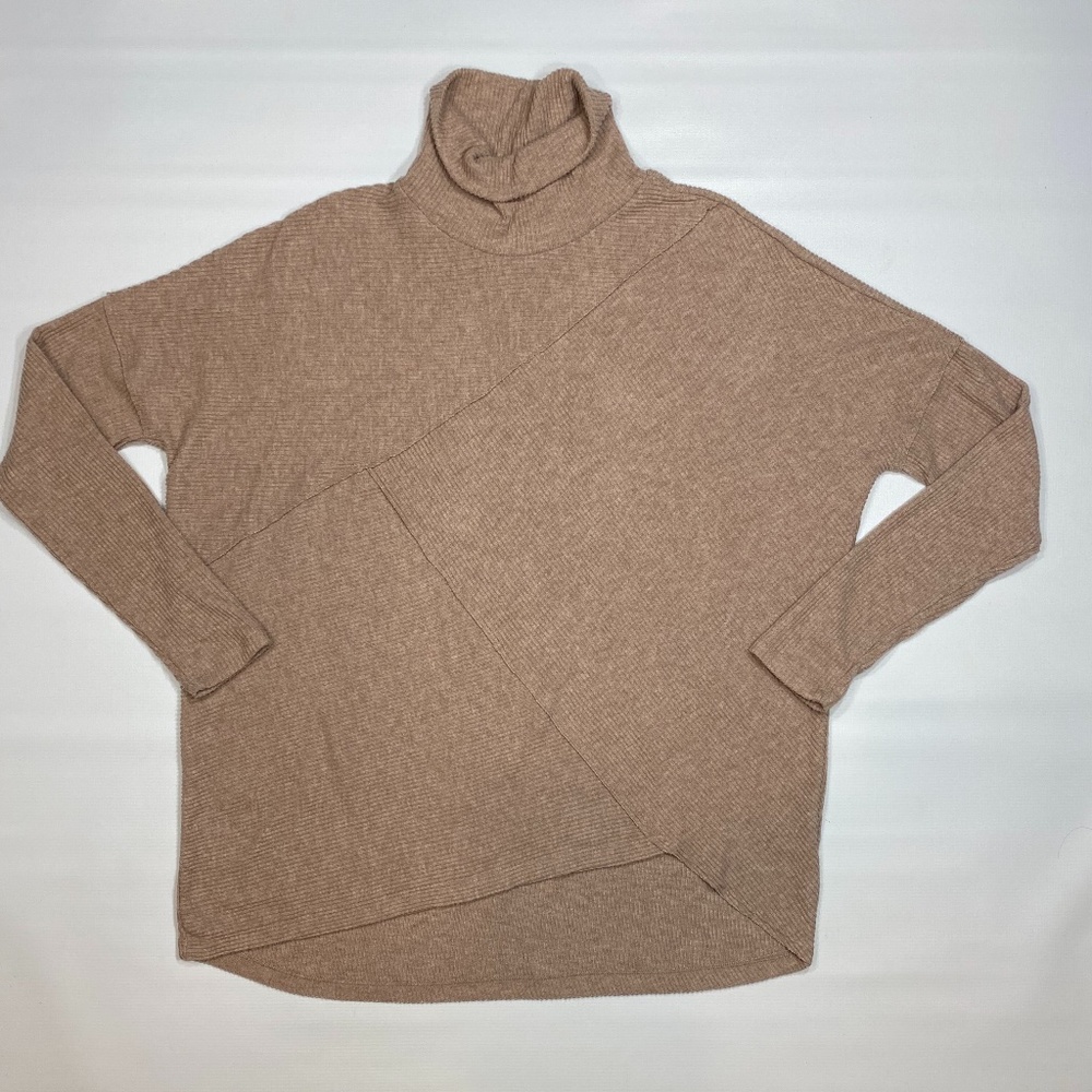 H by Bordeaux women’s turtle neck